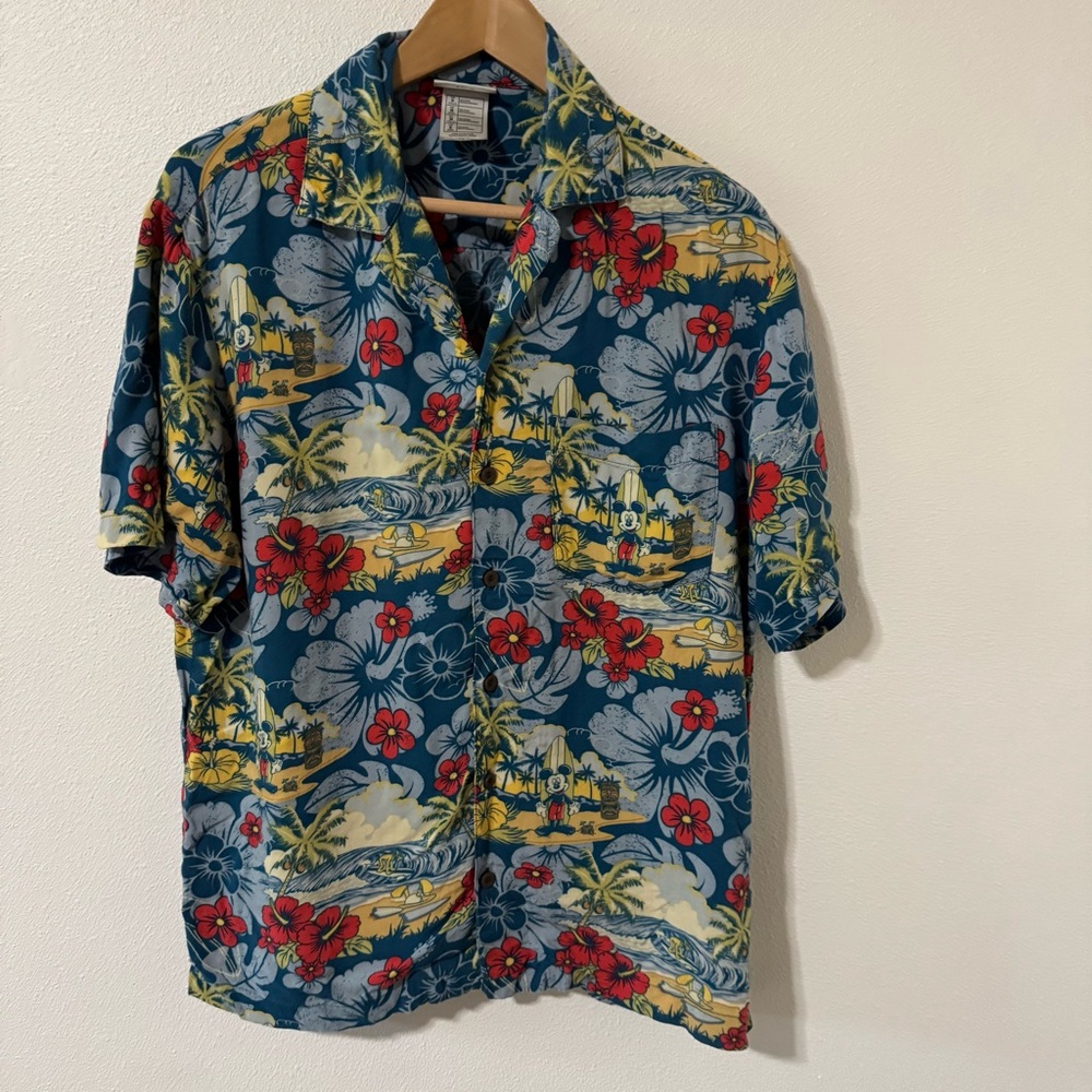 Vintage Disney Parks Aloha Shirt Multicolor Mickey Mouse Resort Hawaiian-Medium